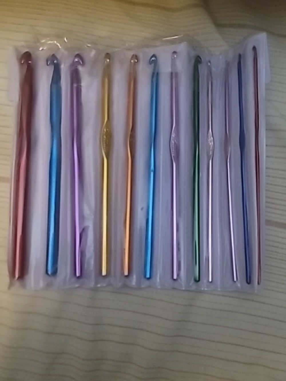 Aluminum Crochet Hook Set - Multicolor